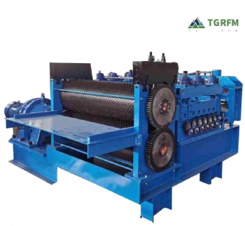 Metal Embossing Roll Forming Machine